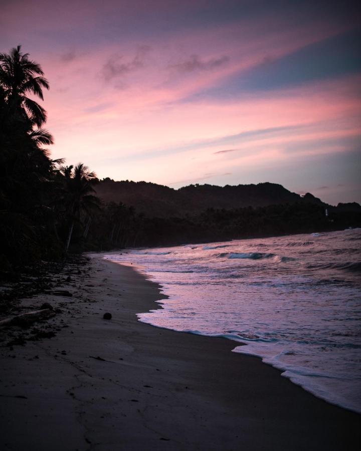 Bamboo Surf Beach San Isidro  Luaran gambar